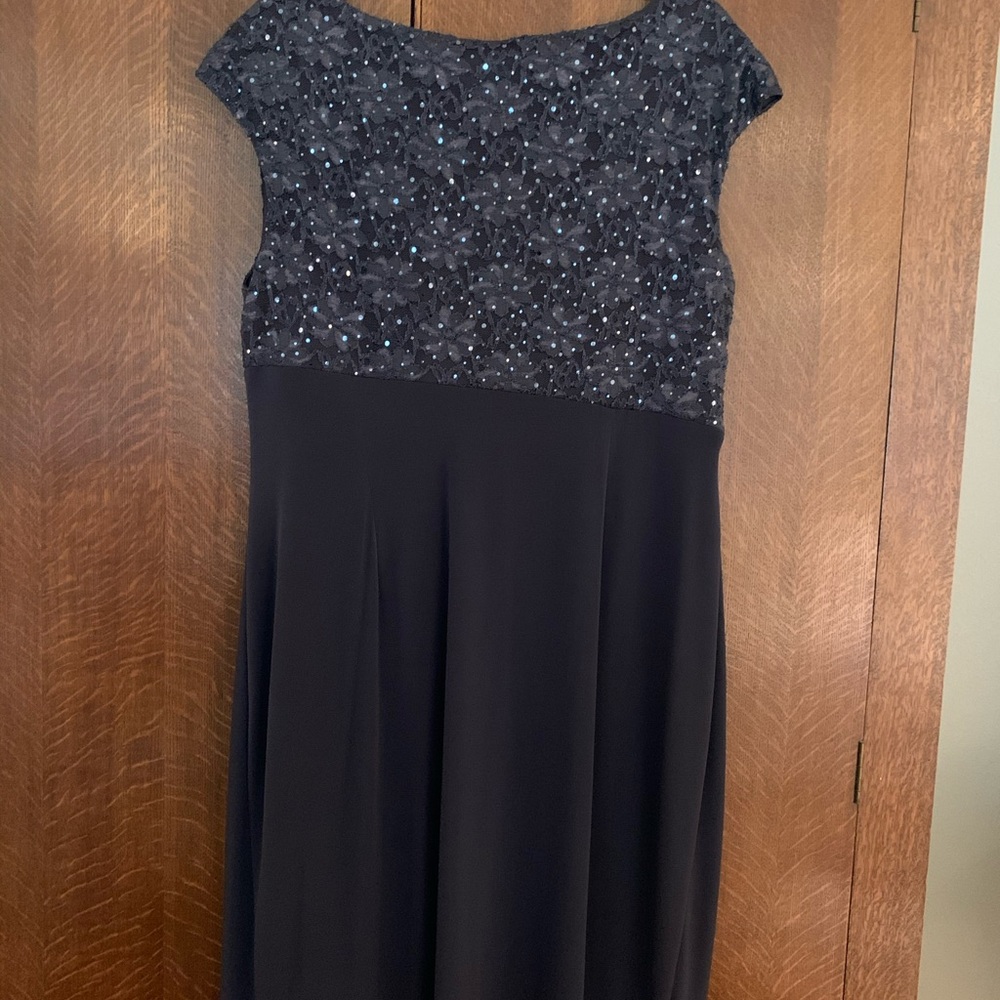 Occasion dress with sequined top